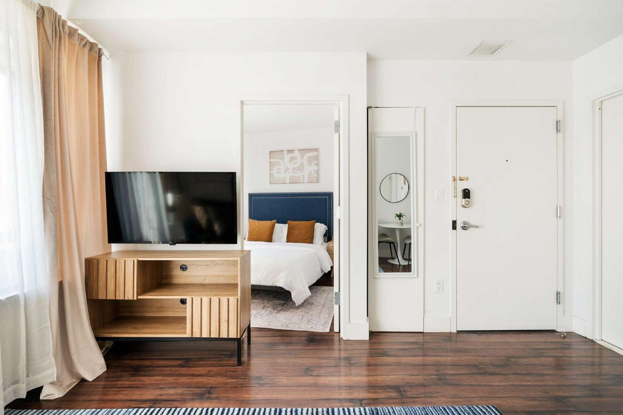 809-4a 1br With W&d Columbus Circle Apartment *